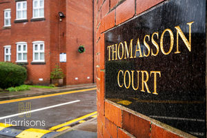 Photo 14- click for photo gallery